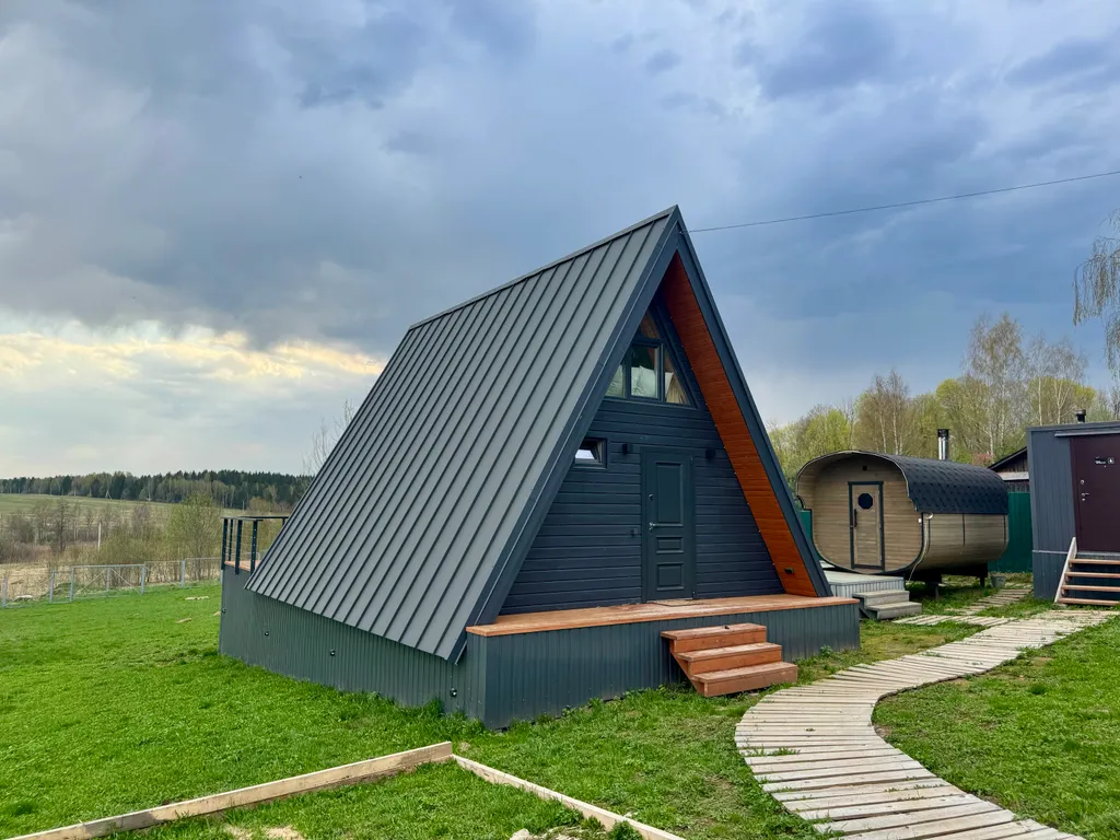 Дом с купелью и Беней