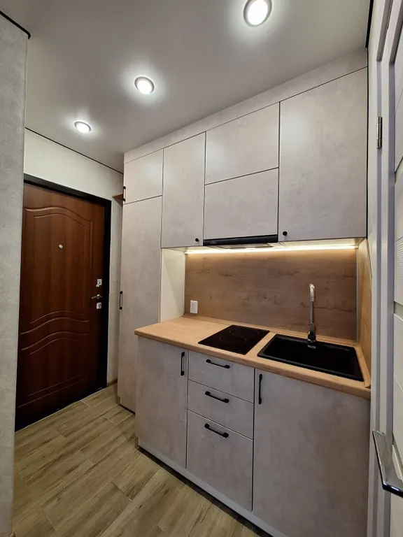 Уютная квартира- студия возле аэропорта