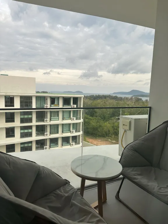 Най Харн 5* номер с супер большой кроватью