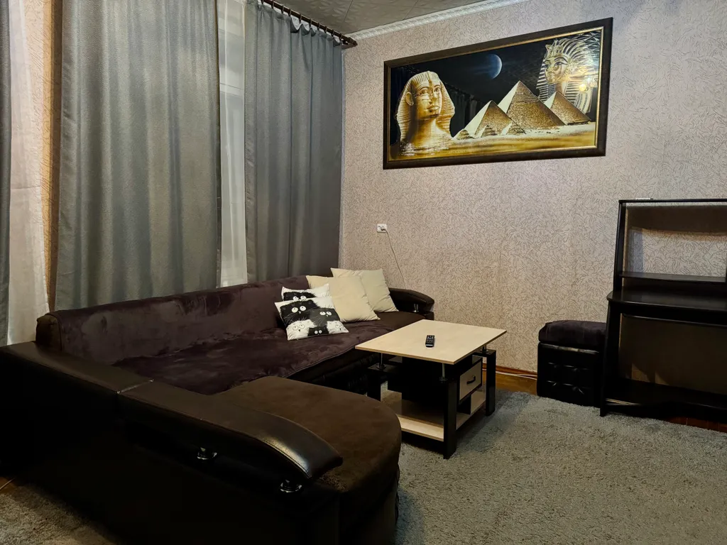 Трехкомнатная квартира с видом на Парк — аренда посуточно в Кисловодск