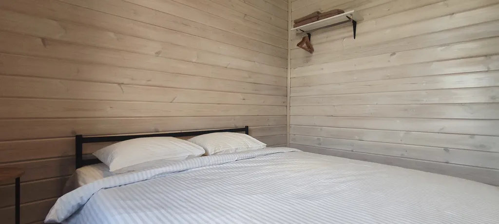 Коттедж с видом на горы и террасой