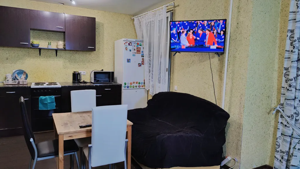 Просторная студия у парка