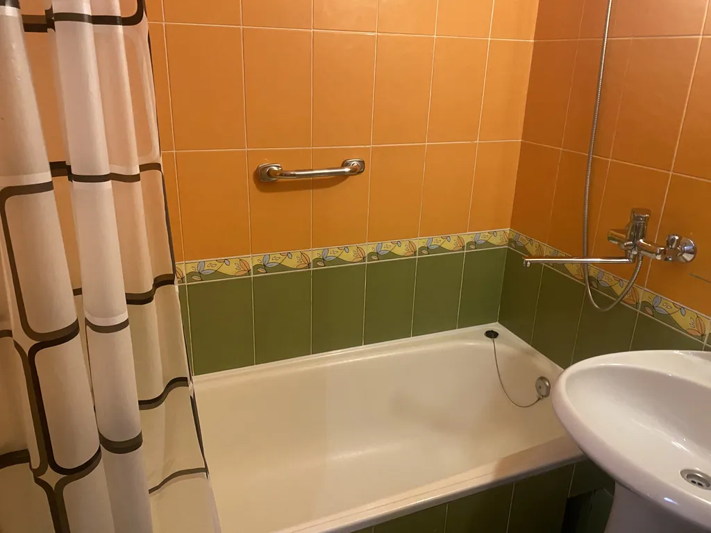 Квартира на самом въезде в город !!! Для транзита самое -ТО !