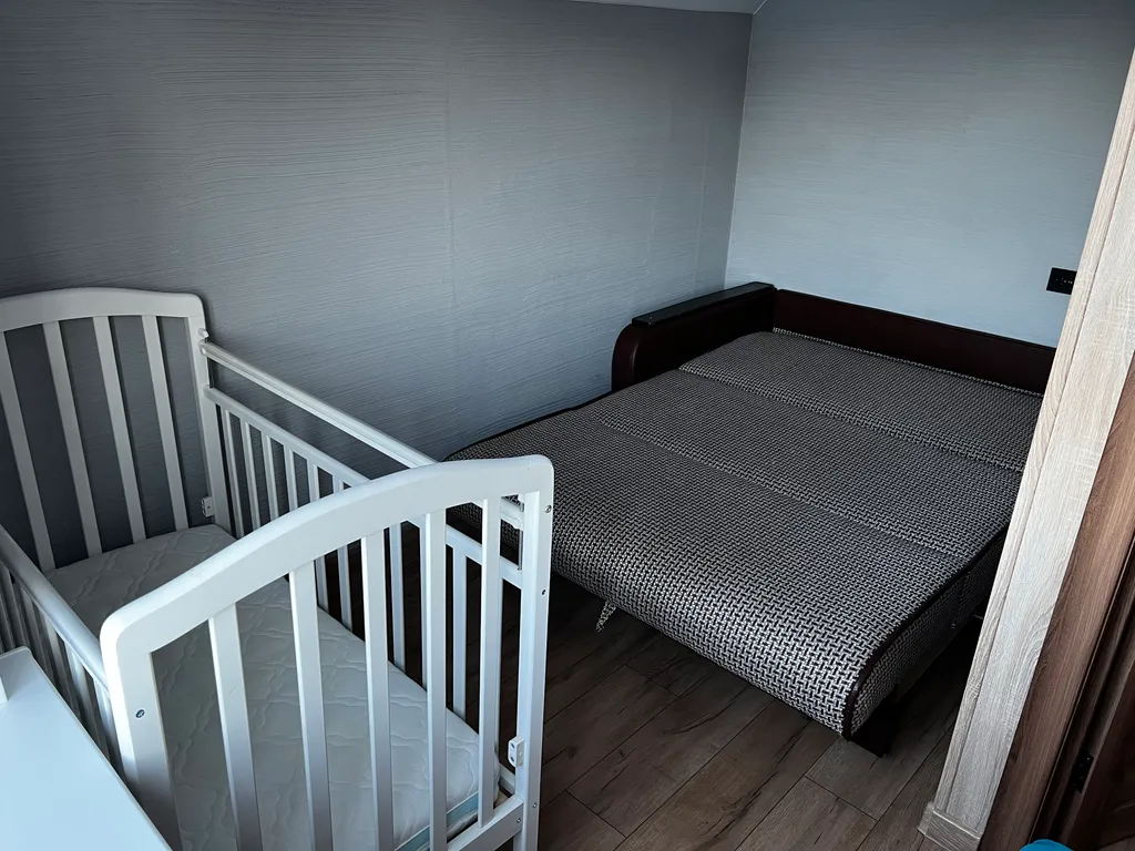 Дом возле горячих источников