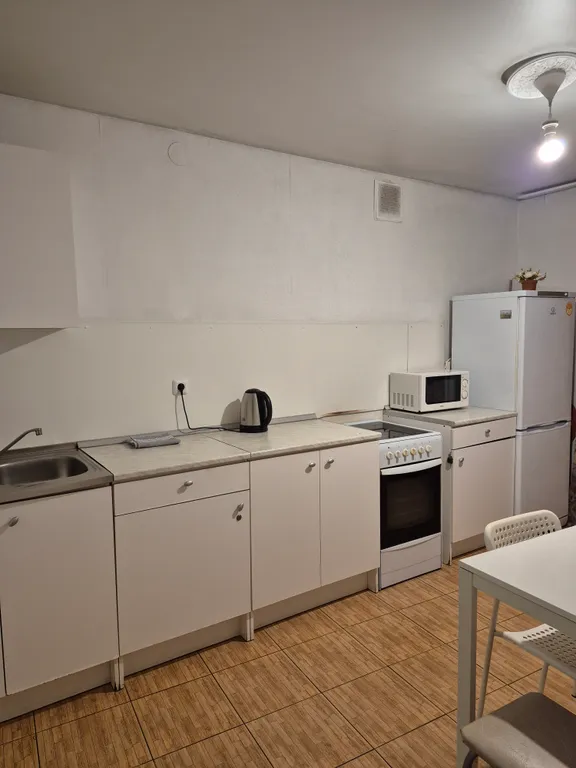 Большая  3-комнатная квартира при въезде в г Уфа со стороны аэропорта