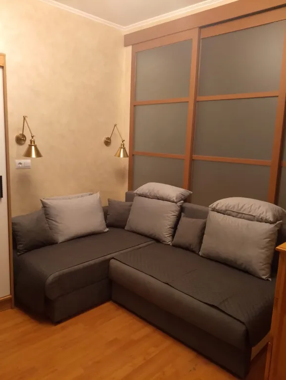 Хорошая квартира с отдельным входом и двориком в 30 м. от набережной