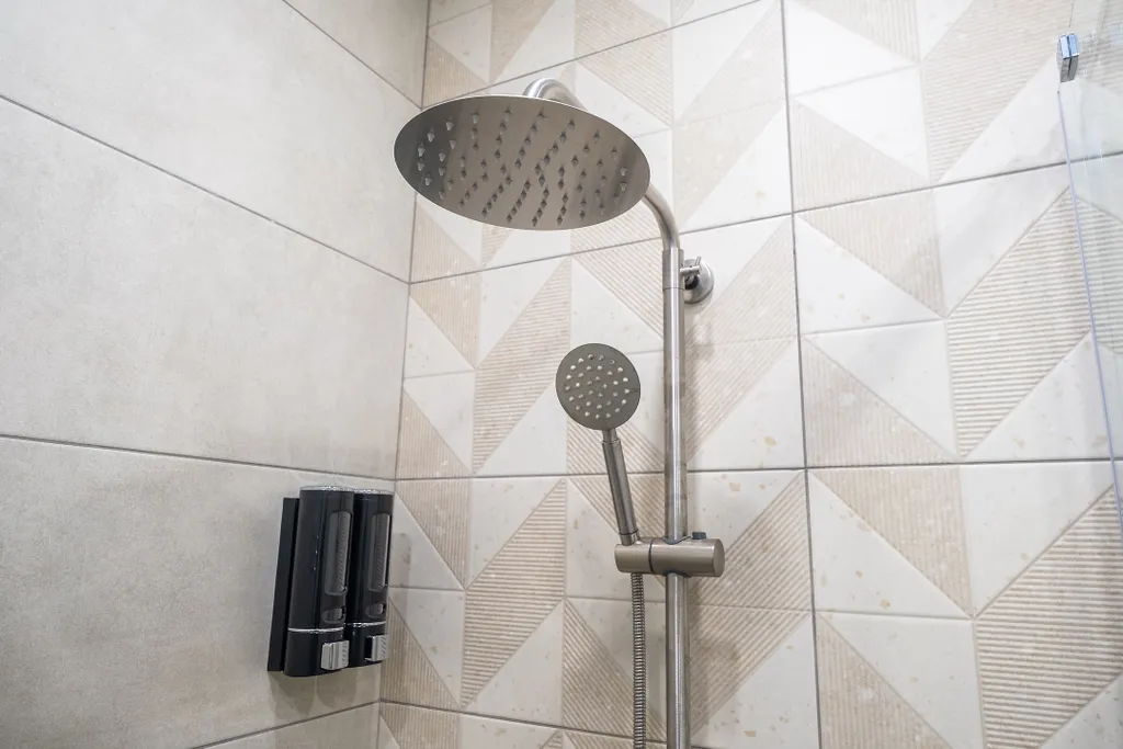 Студия с новым ремонтом и видом на горы