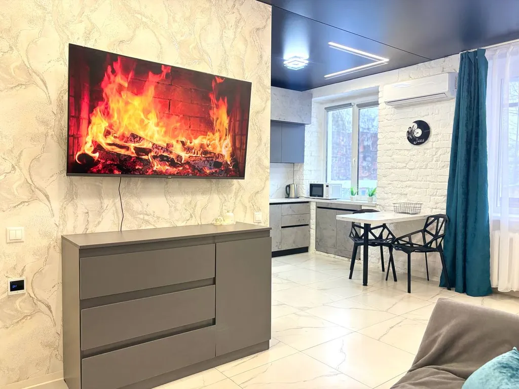 Квартира KenigApart Шикарная евротрешка в самом центре города — аренда посуточно в Узловая