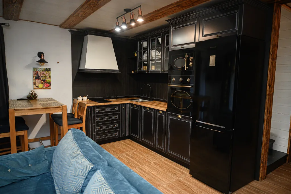 Romantic house VIP с бассейном и хамамом в Минске