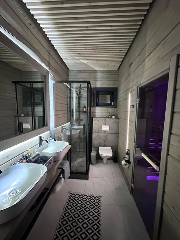 5-комнатный Дом