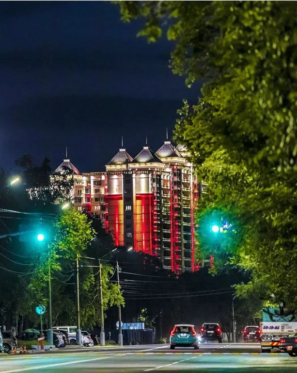 Уютная квартира с джакузи и с видом на Китай и реку Амур