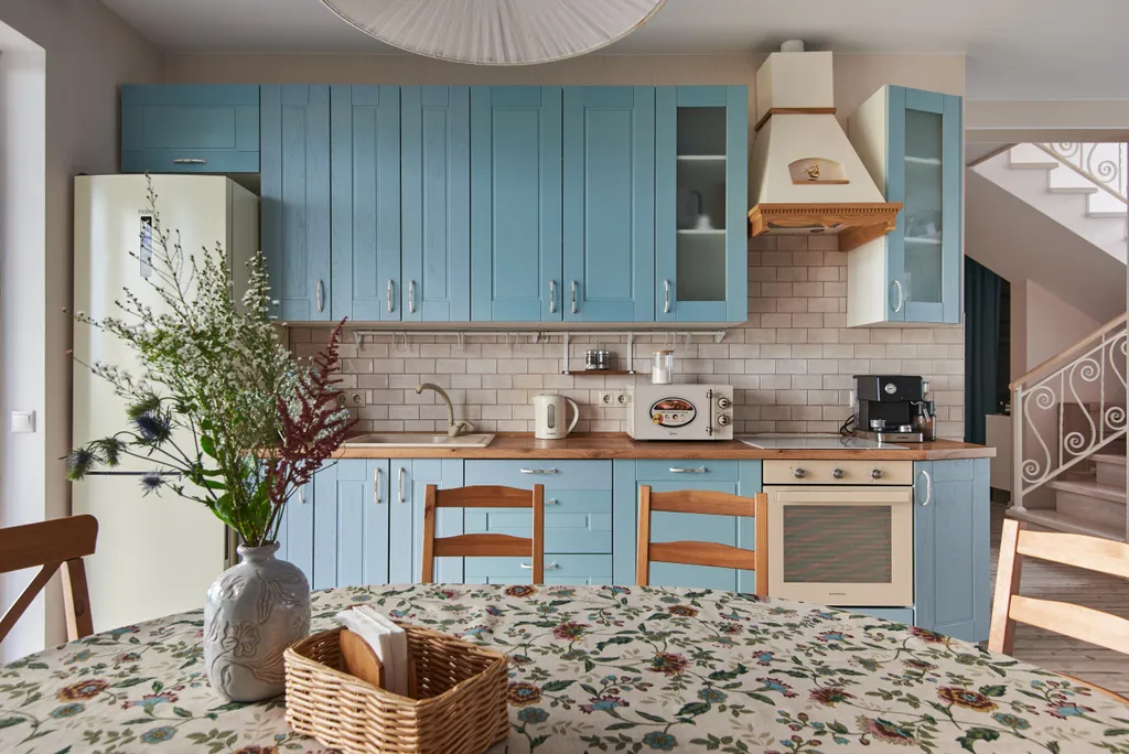 Видовой коттедж с бассейном и сауной