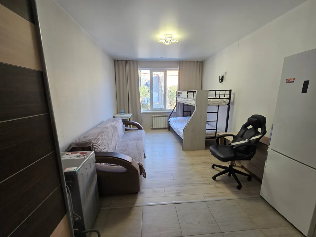 Квартира Квартира Уютная просторная студия — Адлер