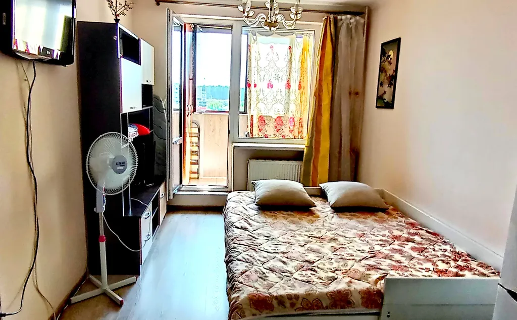 Комфортная квартира с лоджией — аренда посуточно в Сертолово