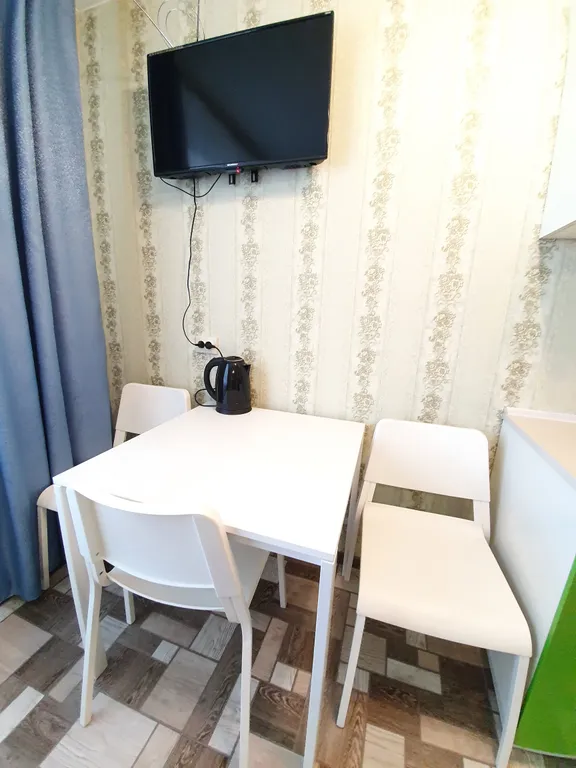 Квартира с видом на Родину Мать