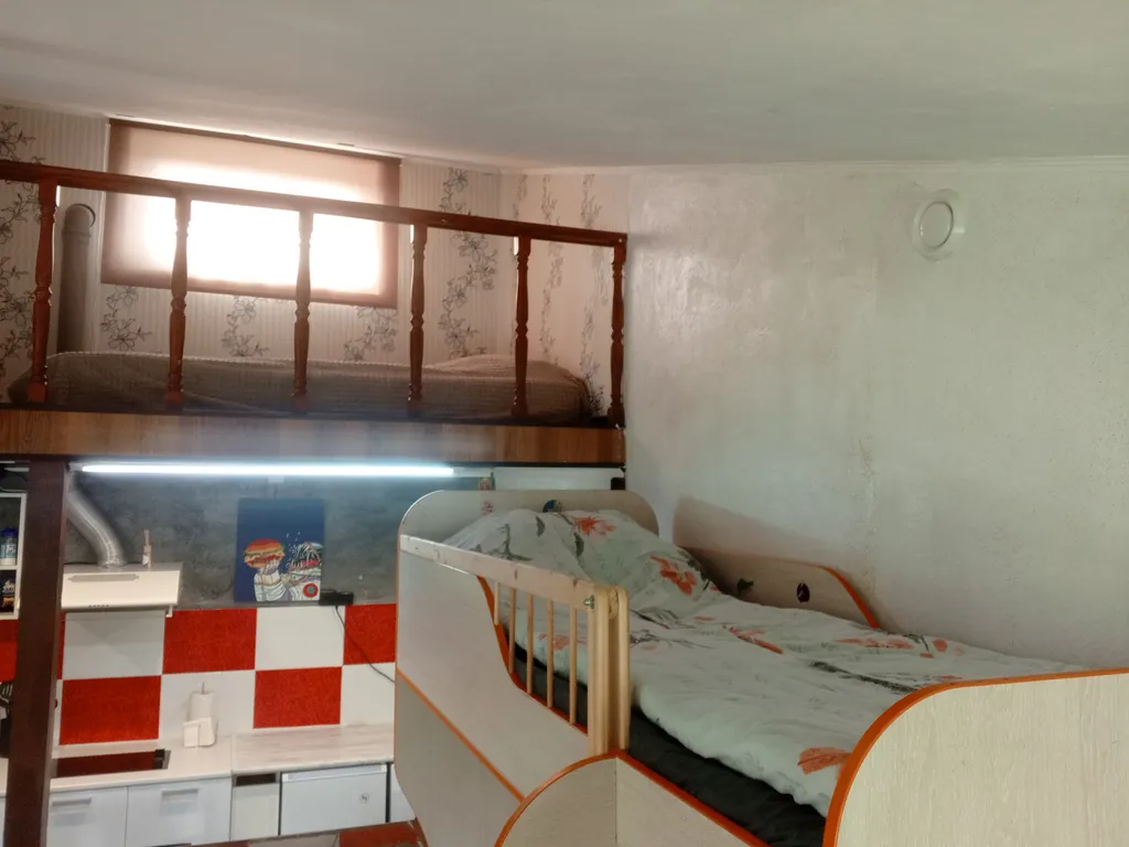 Необычная квартира-мансарда рядом с парком Монрепо