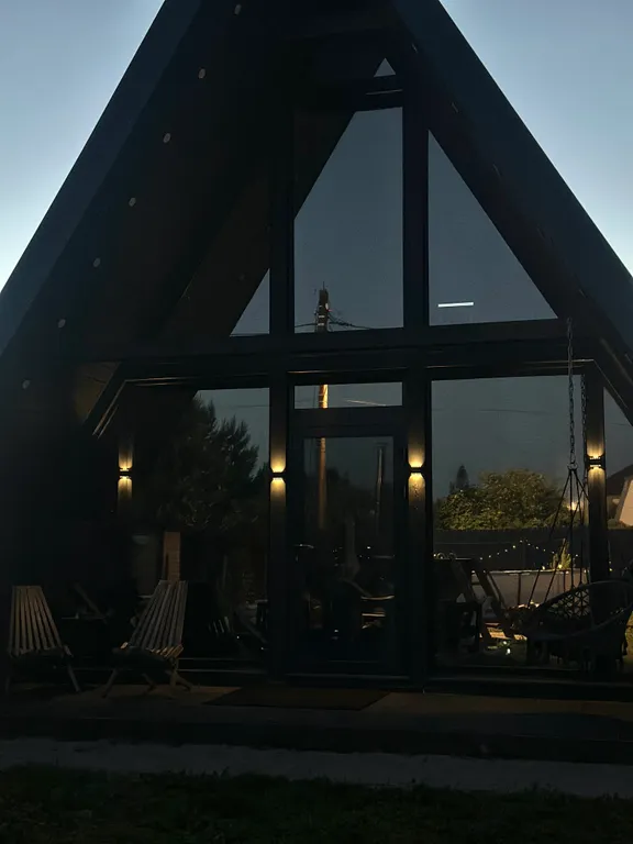 Новый А-фрейм на 5 гостей в 15 минутах от города Коломна