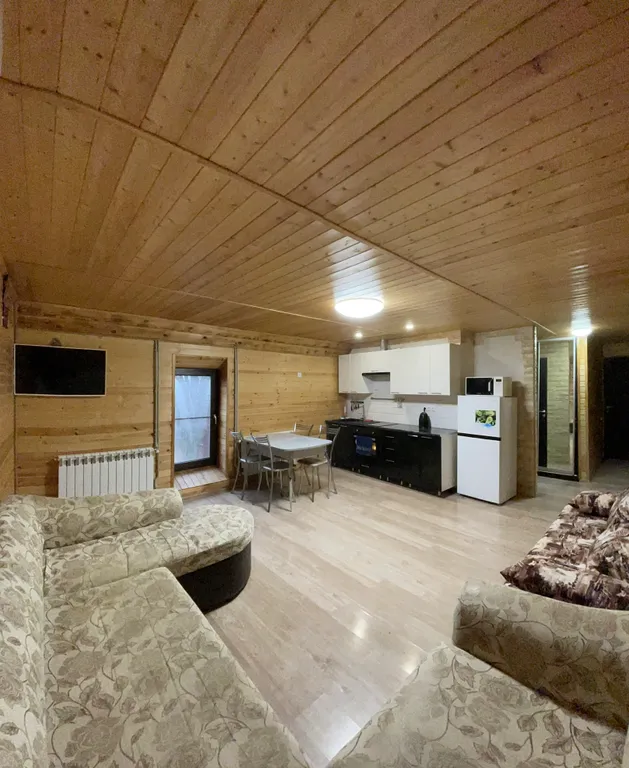 Уютная квартира в частном доме