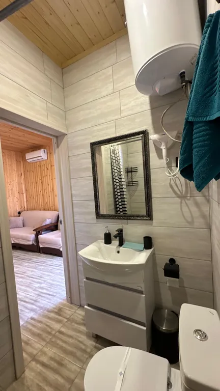 Уютный домик возле моря