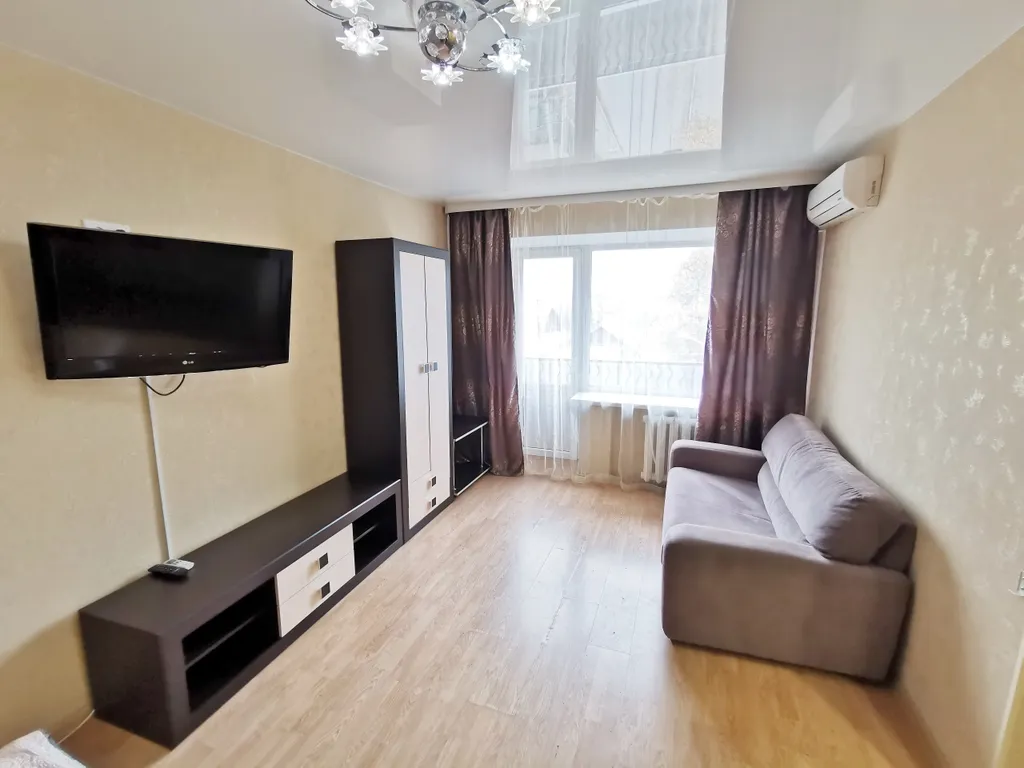 Уютная однакомнатная квартира около вокзала