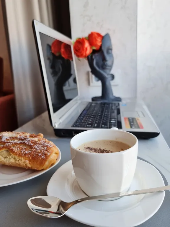 Уютная евродвухкомнатная квартира (СИГР, тц Волна, Ашан). — аренда посуточно в Барнаул