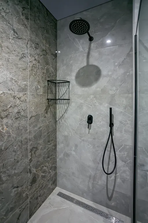 Лимонный апартамент с видом на лес