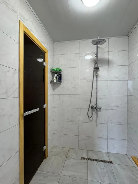 Уютный домик вдали от городской суеты