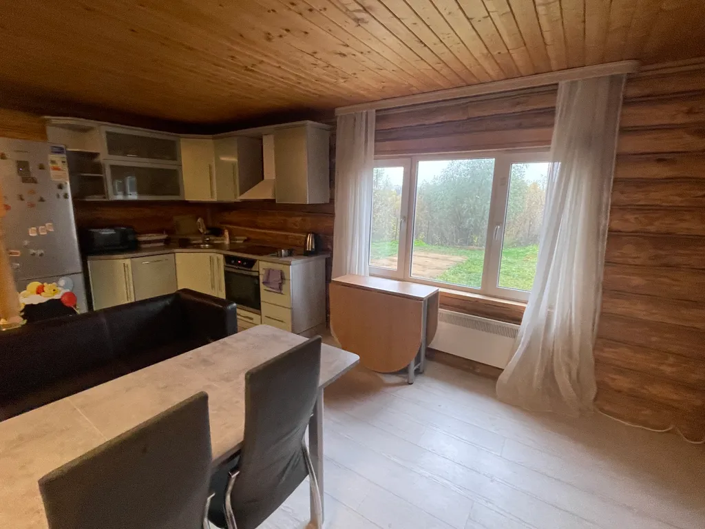 Уютный дом в тихом красивом месте