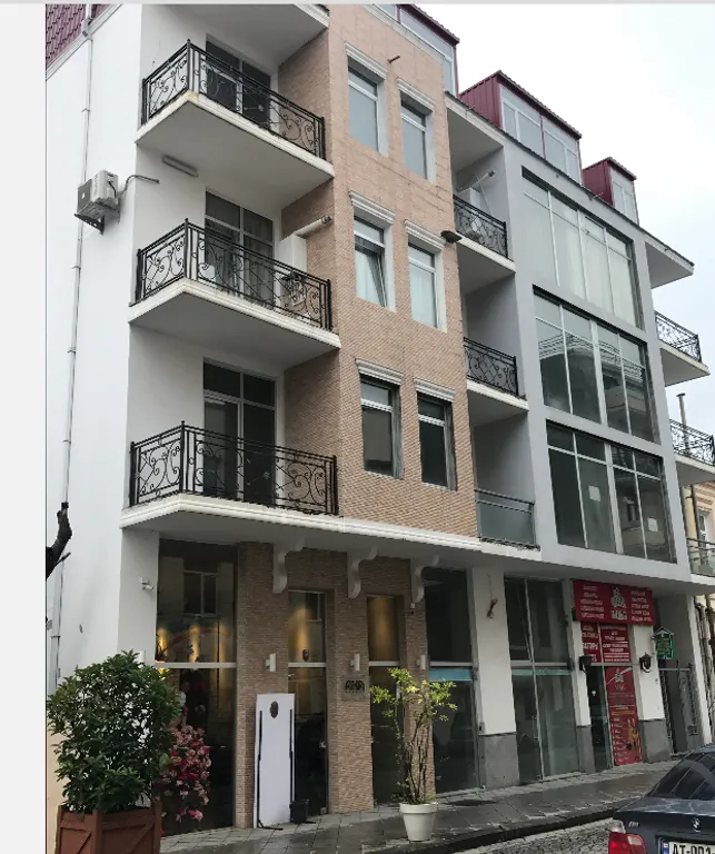 Пиацца апартамент