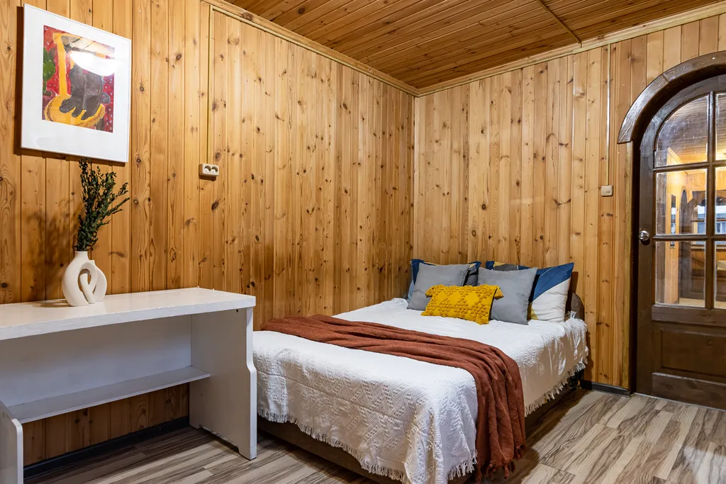 Коттедж 2-комнатный Дом — Лебяжье