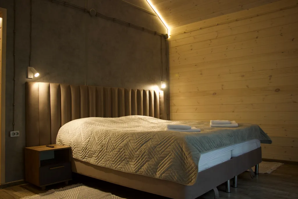 Двухместный летний дом, Однокомнатный Шале в лесу