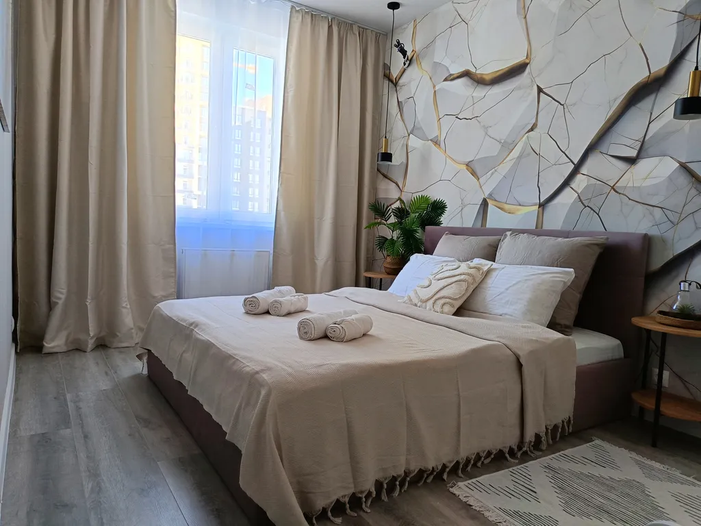 Светлая квартира рядом с ТЦ «Премьер» от Kravc Group