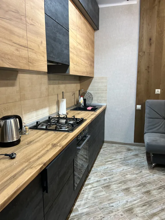 Дом в горах Адыгея, с теплым бассейном и беседкой