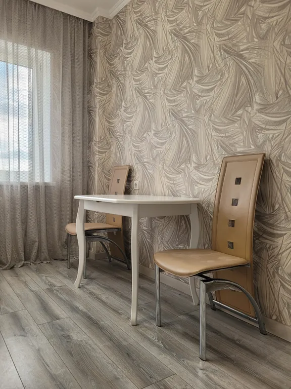 Уютная квартира в районе ТЦ Сити Молл