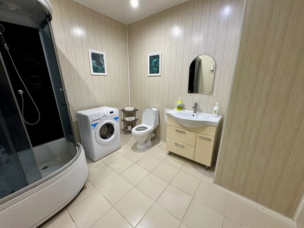 Просторная и уютная квартира в центре города рядом парк Гагарина