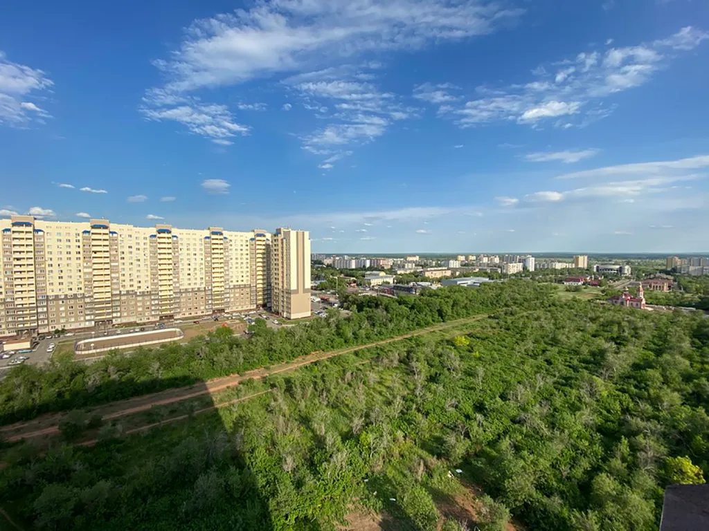 Евродвушка рядом с СКК Оренбуржье