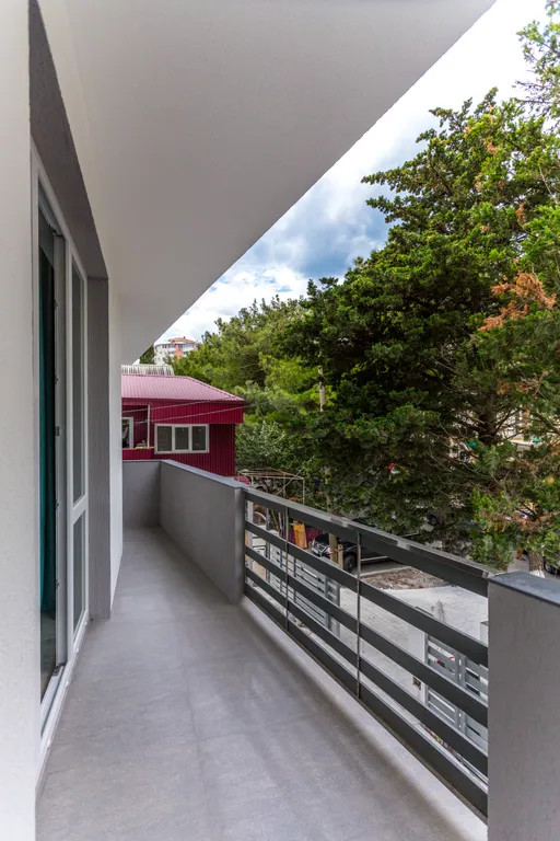 Уютный номер с балконом