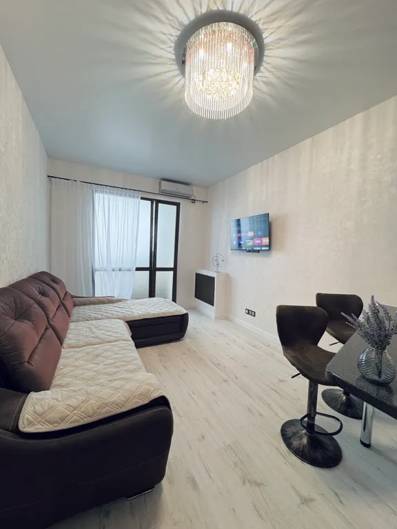 Однокомнатная квартира с джакузи в центре города