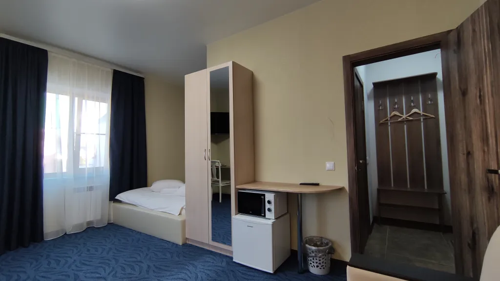 Номер Полулюкс 2+2