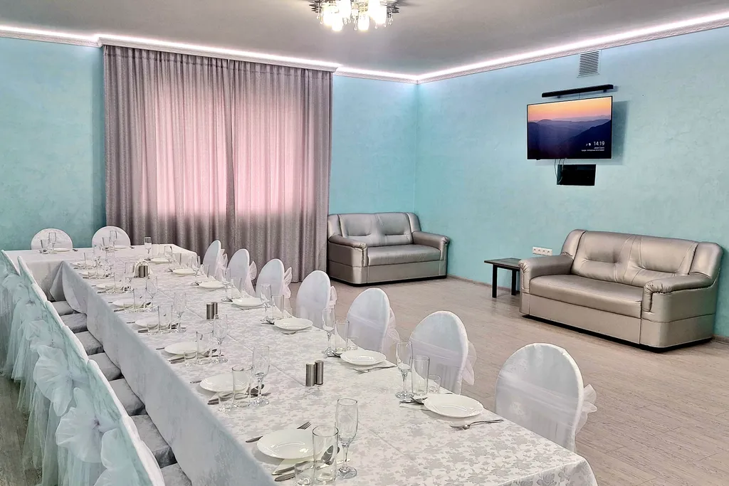 Аренда коттеджа, бассейн, сауна, бильярд, барбекю