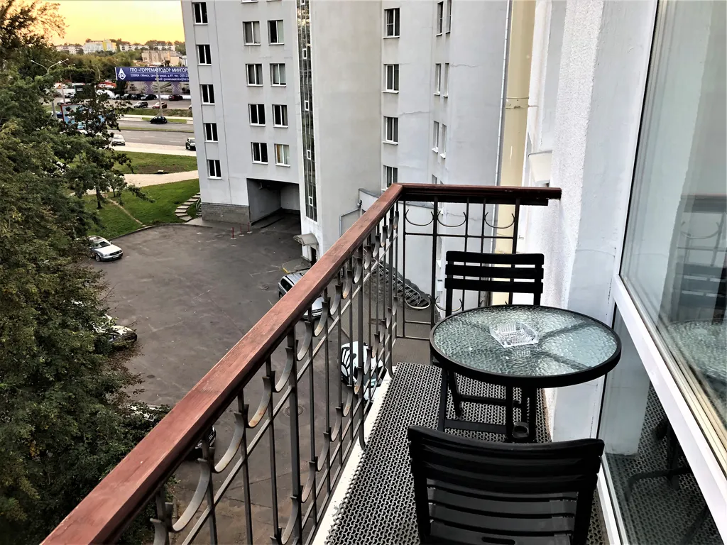 Квартира Квартира Апартамент Лазурит — Минск