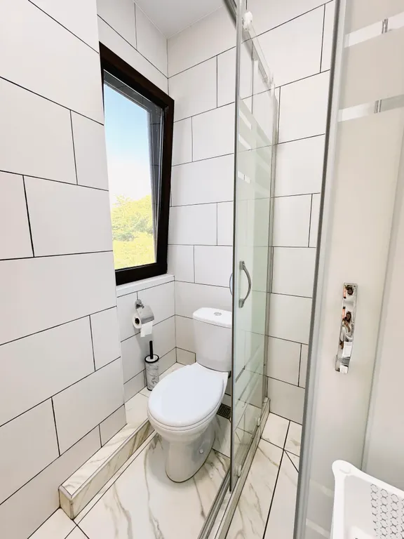 Большая вилла с песчанным пляжем