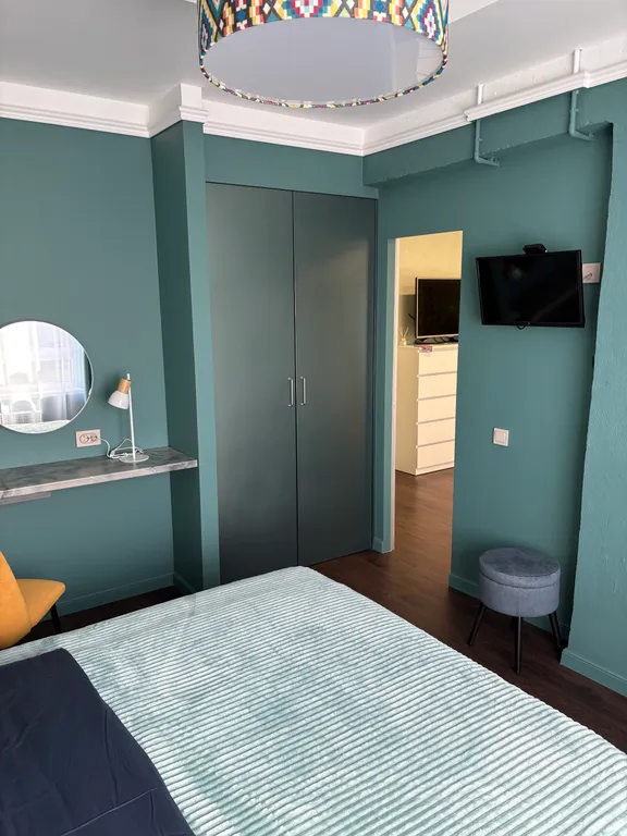 Просторная евро-двушка с панорамным видом на Ангару