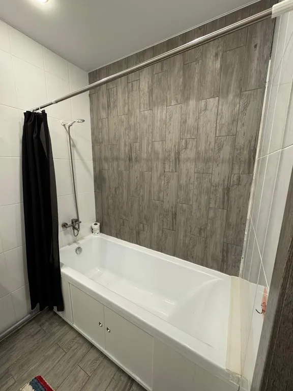 Красивая квартира у реки