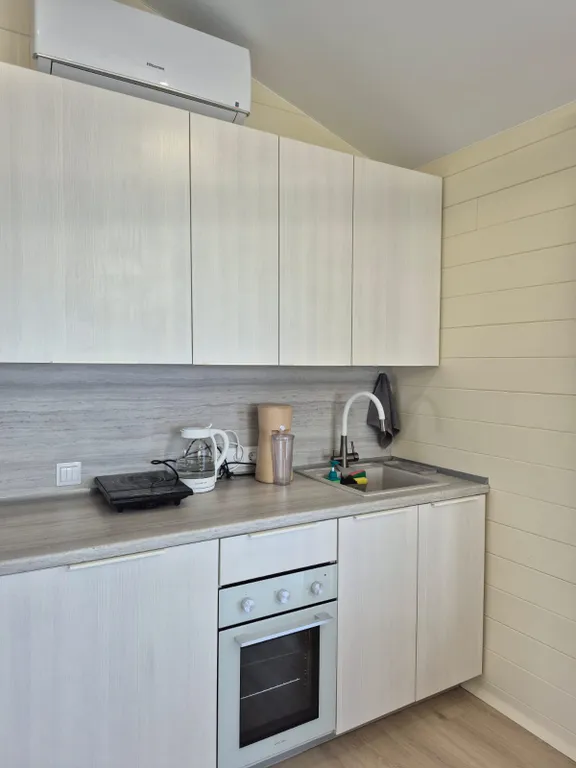 Дом у моря, Порт Пичуги