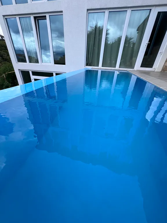 Уютный таунхауз с бассейном и зоной отдыха