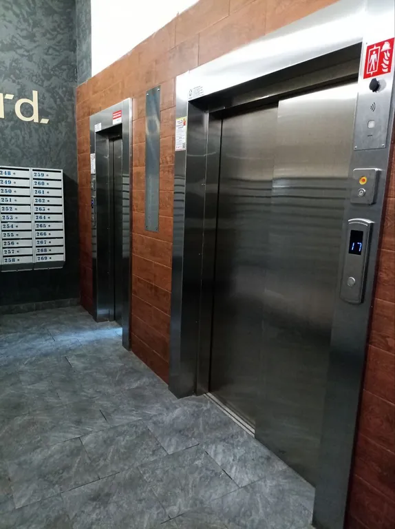 Студия на 10 этаже рядом с ТЦ Метро