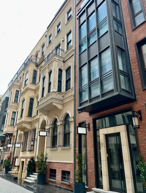 Стильная квартира в центре города, в новом ЖК Taksim 360