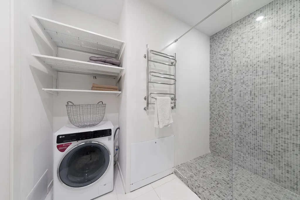 2-комнатная квартира в центре Сочи с видом на море и город