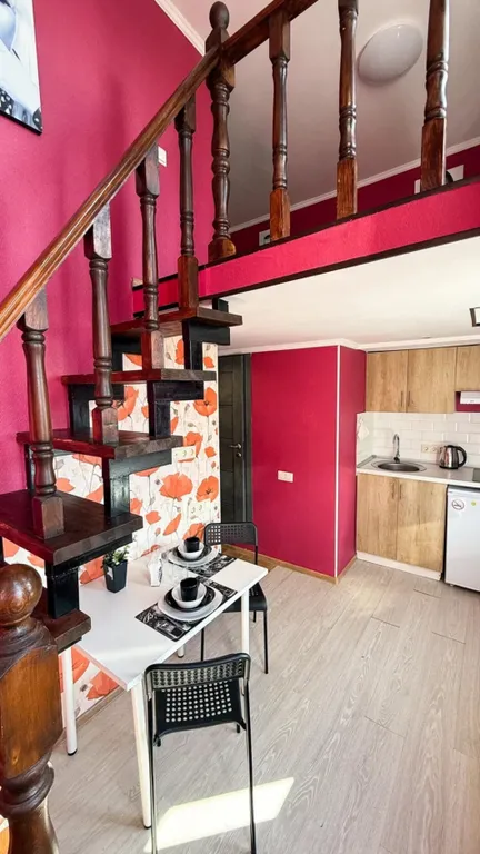 Квартира Стильная двухуровневая студия — аренда посуточно в Красногорск